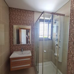 Moradia Igreja Nova Foto 1