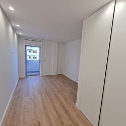 T3 novo junto ao Palácio do Gelo Foto 1 T3 novo junto ao Palácio do Gelo Foto 1