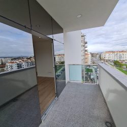 T3 novo junto ao Palácio do Gelo Foto 14 T3 novo junto ao Palácio do Gelo Foto 14